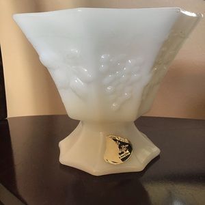 Vintage Milk Glass Anchor Hocking Grape Leaves Pedestal Dish